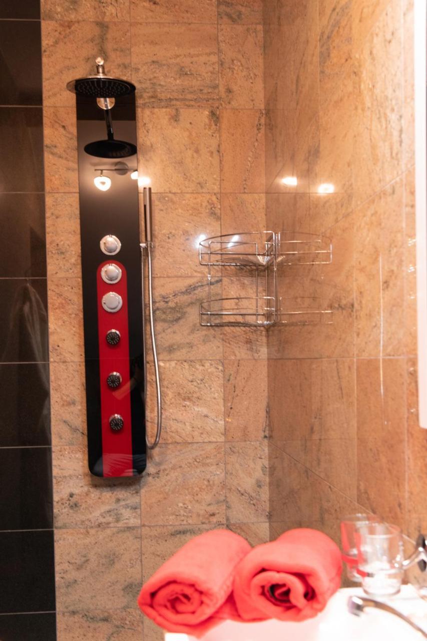 Romanticky Wellness Suite Hotel Heinz Dobris Ngoại thất bức ảnh
